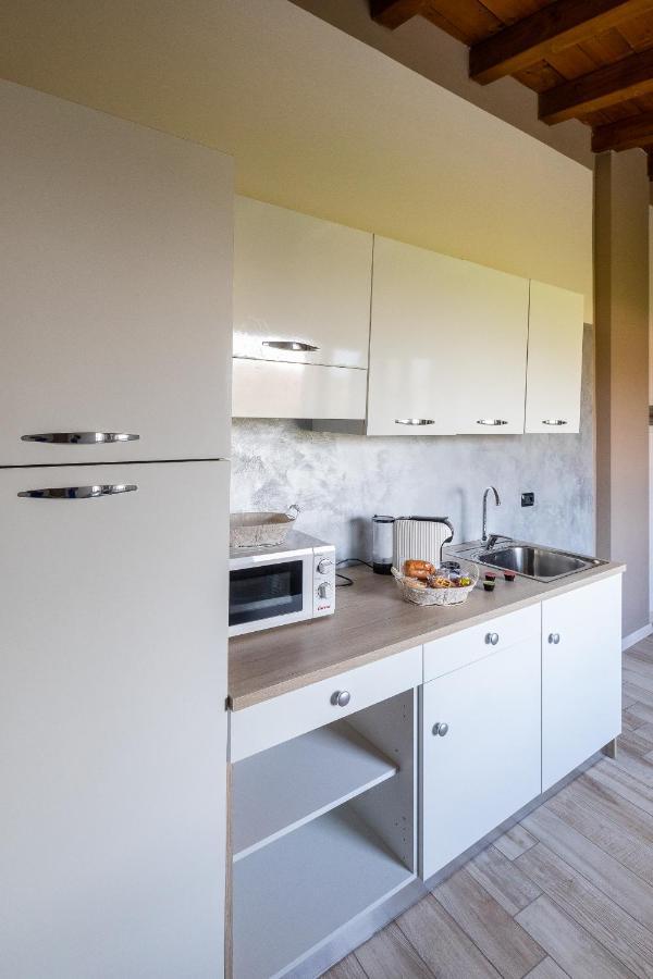 Angolo Nascosto Apartments San Fiorano Екстериор снимка